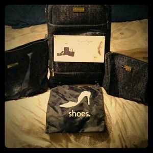 Luggage /purse/carry-on /shoe bag